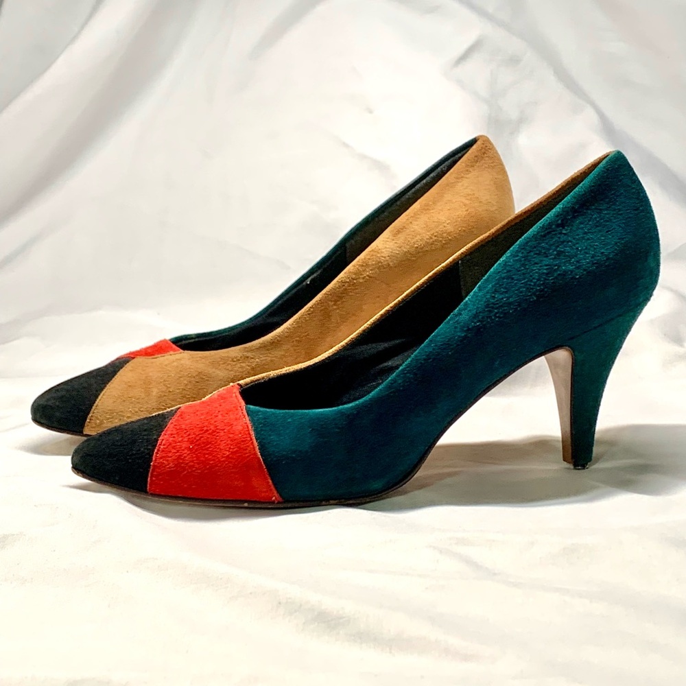 1980s Faux Suede Stiletto Pumps - Picture 2 of 7
